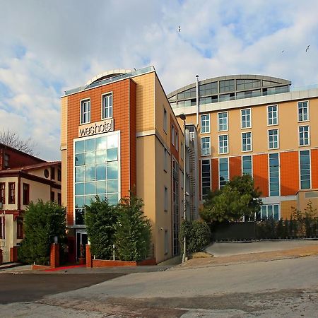 Wes Hotel Kocaeli Buitenkant foto