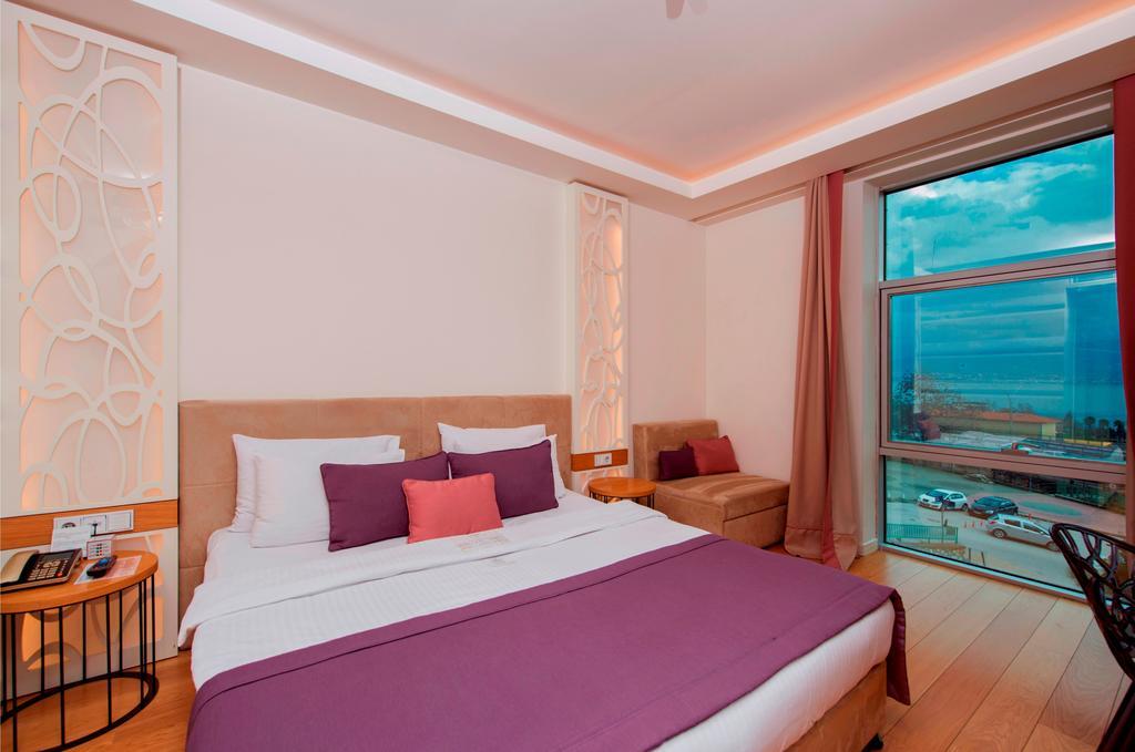 Wes Hotel Kocaeli Buitenkant foto
