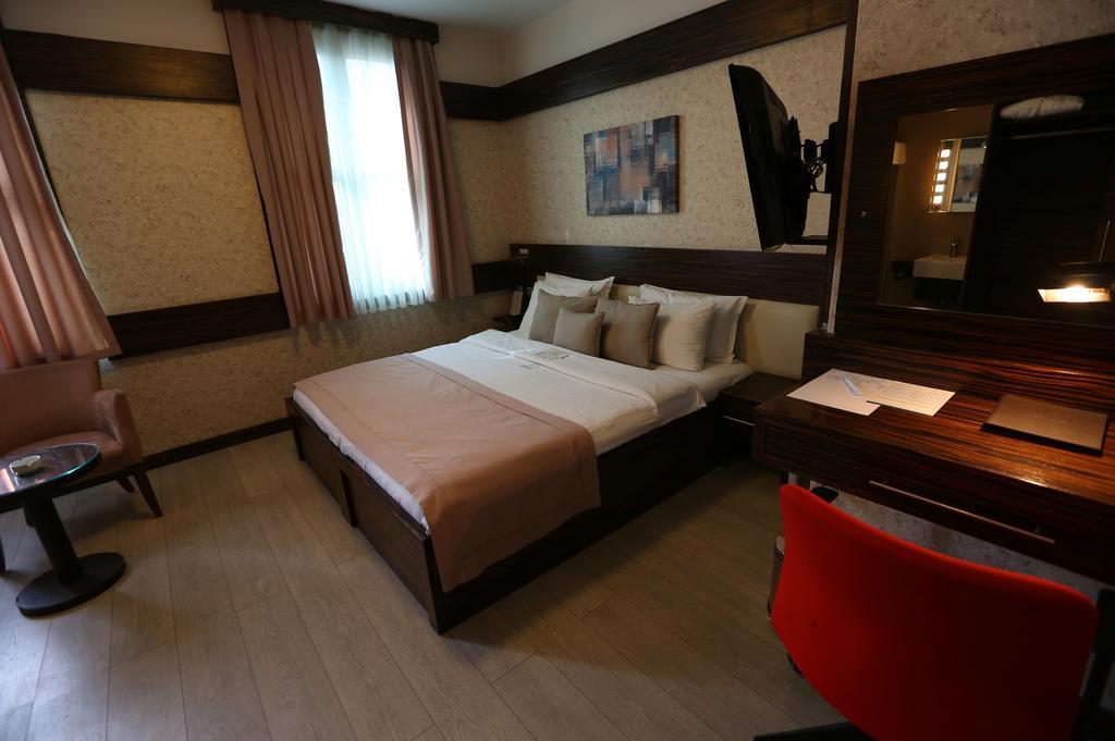 Wes Hotel Kocaeli Buitenkant foto