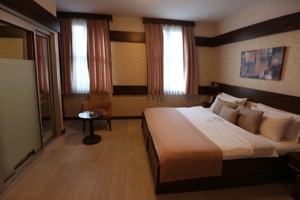 Wes Hotel Kocaeli Buitenkant foto