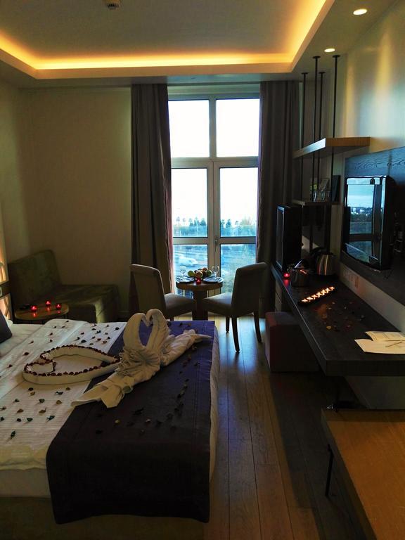 Wes Hotel Kocaeli Buitenkant foto