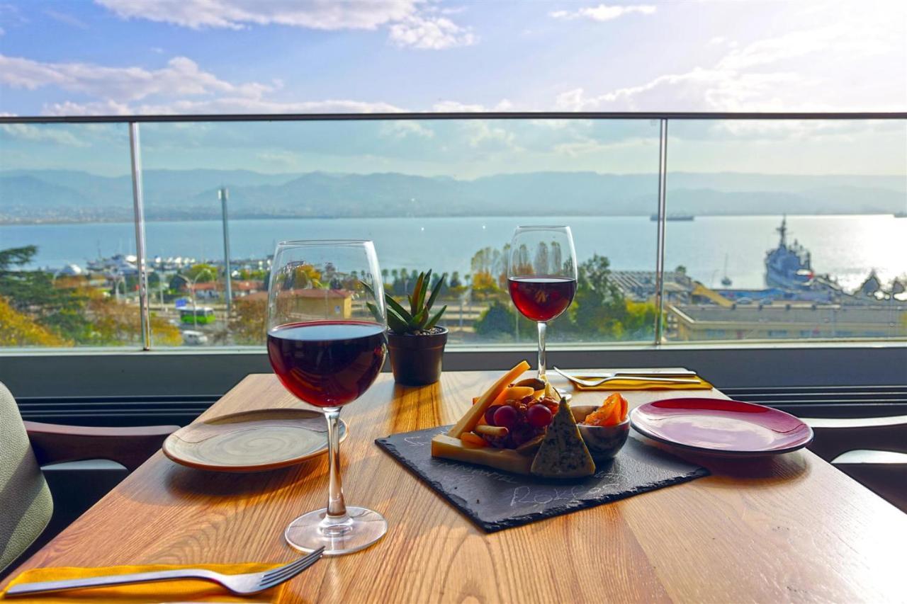 Wes Hotel Kocaeli Buitenkant foto
